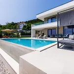 Aria Prestige فيلة *