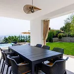 فيلة Aria Prestige أوباتيا