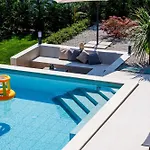 Aria Prestige * أوباتيا